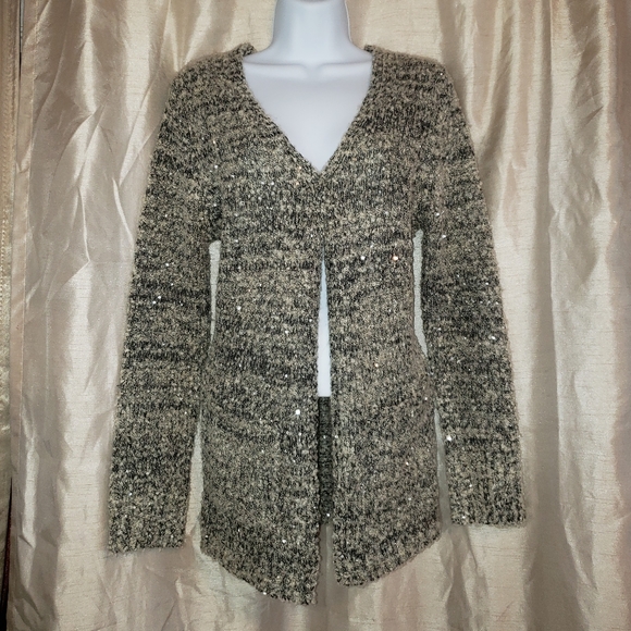 NWOT Daytrip gray sequined boucle open front cardigan sweater Womens Sma… - Picture 4 of 6